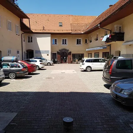 Sippo Apartments Ljubljana Exterior photo
